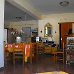בית הארחה Golden Star 3*