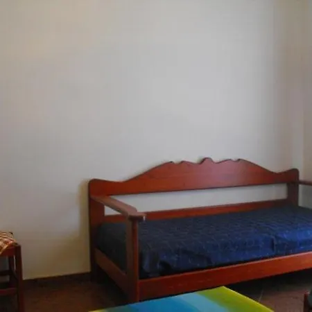 招待所 金色星星公寓 伊奥斯乔拉