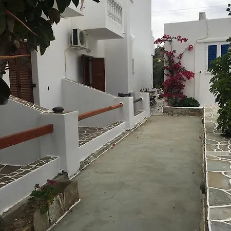 Golden Star Πανσιόν Ίος