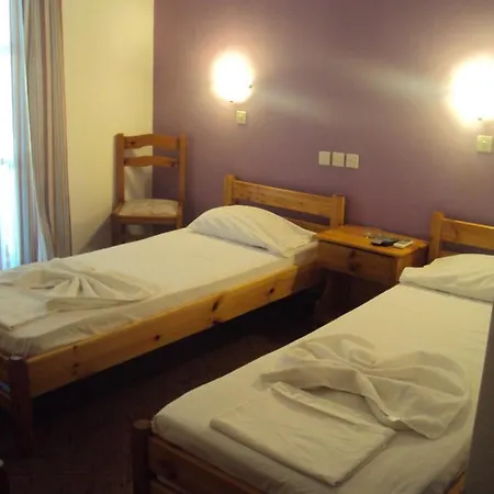 Golden Star Guest house Chora (Ios)